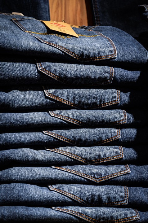 お洒落に履きこなすための最適なジーンズの選び方 – FashionLabo